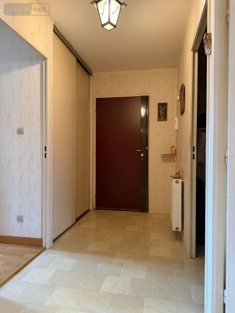 Appartement a vendre Charnay-lès-Mâcon 71850 Saône-et-Loire 105 m2 6 pièces 249600 euros