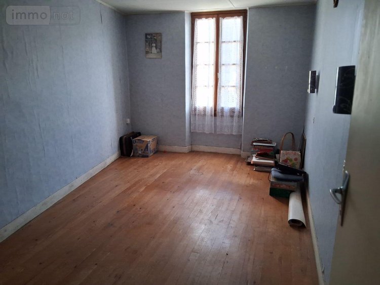 Maison a vendre Saint-Palais 33820 Gironde 169 m2 7 pièces 96000 euros