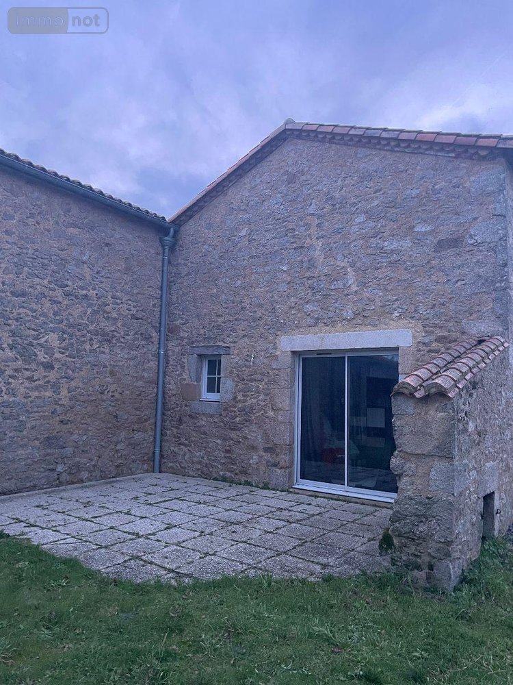 Location maison Beaurepaire 85500 Vendée 52 m2  495 euros