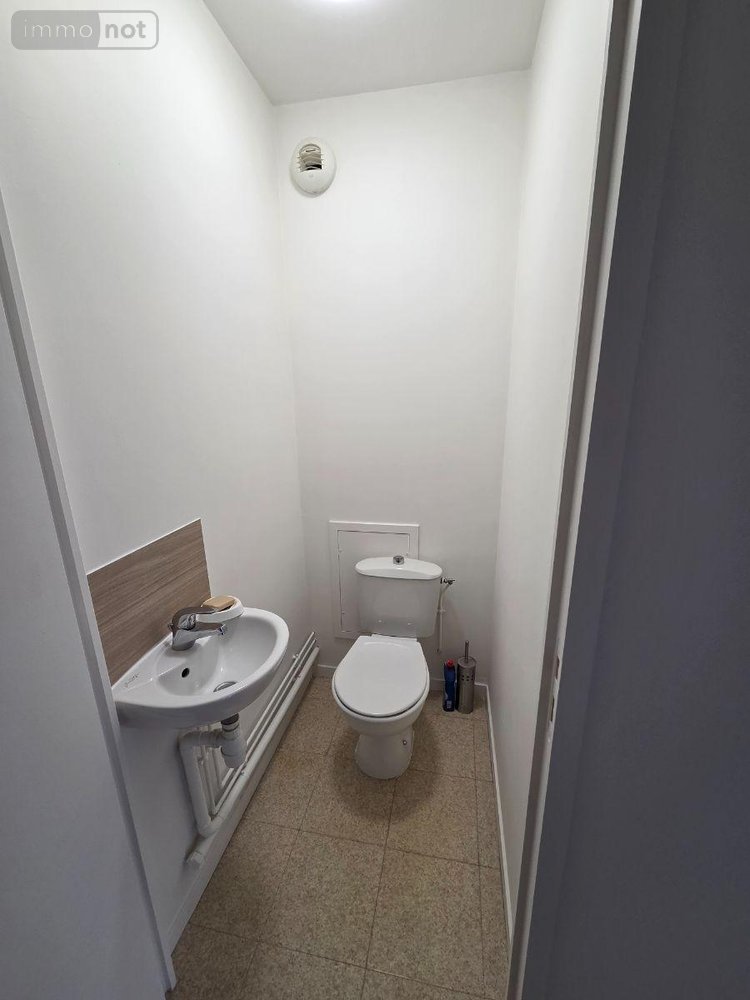 Location appartement Neufchâtel-en-Bray 76270 Seine-Maritime 56 m2  650 euros