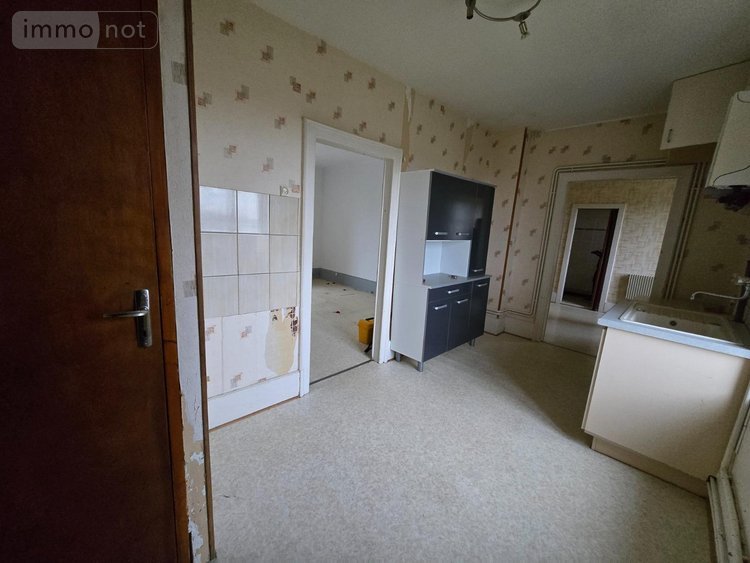 Immeuble a vendre Xertigny 88220 Vosges 120 m2  119000 euros