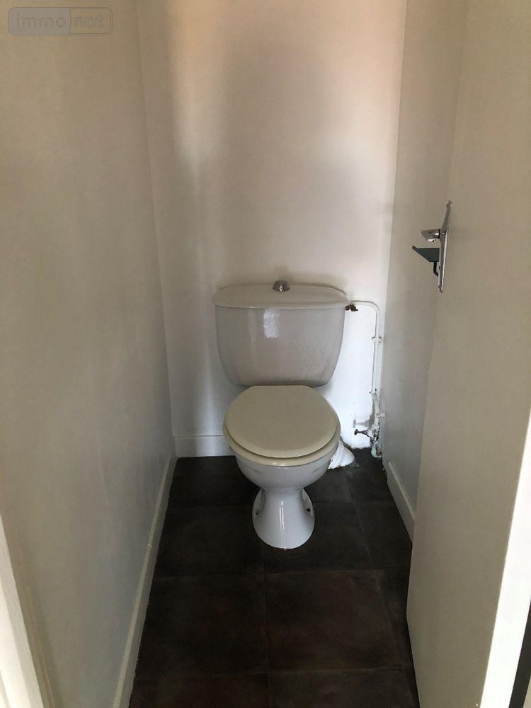 Location appartement Romenay 71470 Saône-et-Loire 51 m2 2 pièces 430 euros