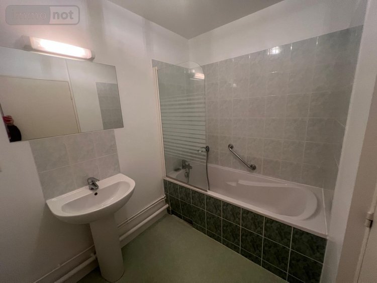 Location appartement Bruz 35170 Ille-et-Vilaine 66 m2 3 pièces 723 euros