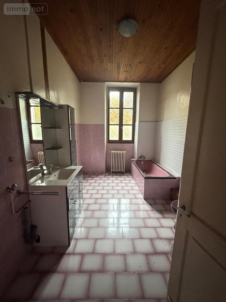 Maison a vendre Hourtin 33990 Gironde 150 m2 6 pièces 168000 euros