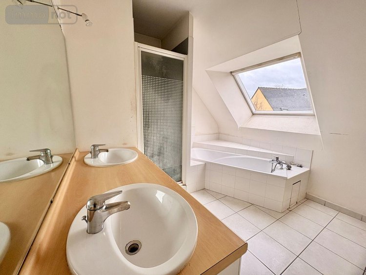 Maison a vendre Noyal-Châtillon-sur-Seiche 35230 Ille-et-Vilaine 117 m2 5 pièces 362250 euros