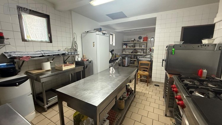 Fonds et murs commerciaux a vendre Sercus 59173 Nord 132 m2  336000 euros