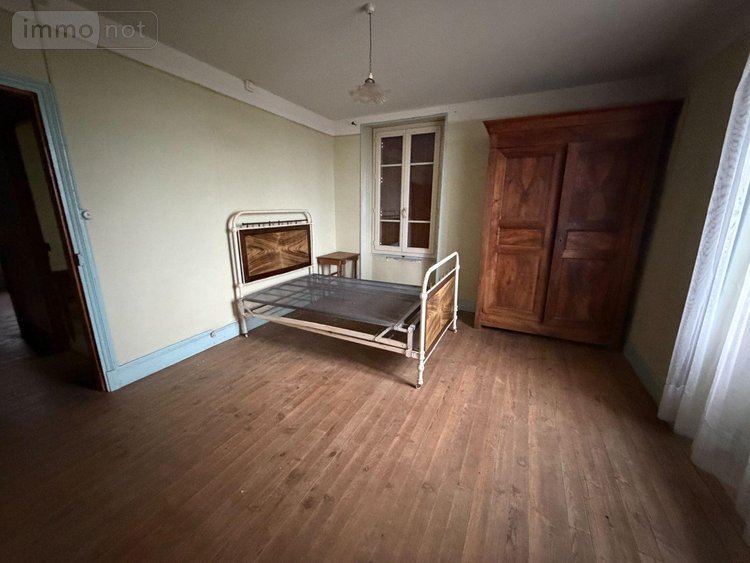 Maison a vendre Lauresses 46210 Lot 187 m2 9 pièces 84800 euros