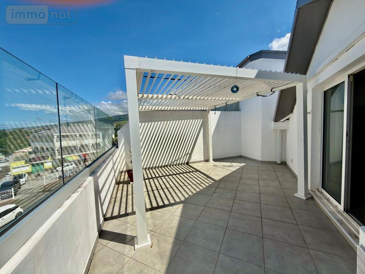 Appartement a vendre Sainte-Clotilde 97490 Réunion 79 m2 4 pièces 275000 euros