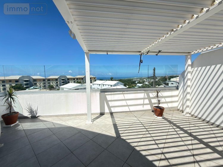 Appartement a vendre Sainte-Clotilde 97490 Réunion 79 m2 4 pièces 275000 euros