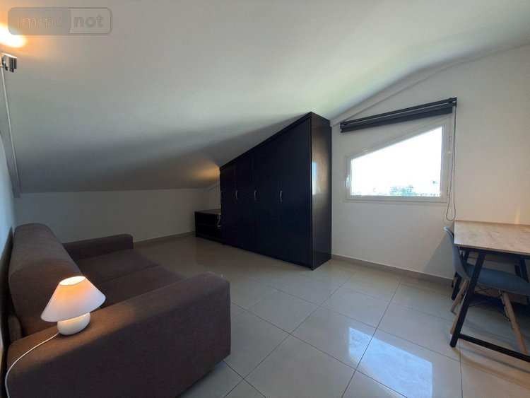 Appartement a vendre Sainte-Clotilde 97490 Réunion 79 m2 4 pièces 275000 euros
