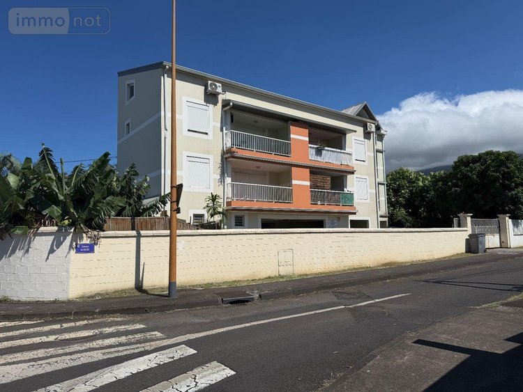 Appartement a vendre Sainte-Clotilde 97490 Réunion 79 m2 4 pièces 275000 euros