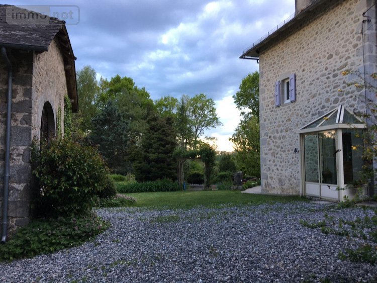 Maison a vendre Cayrols 15290 Cantal 165 m2 7 pièces 346800 euros