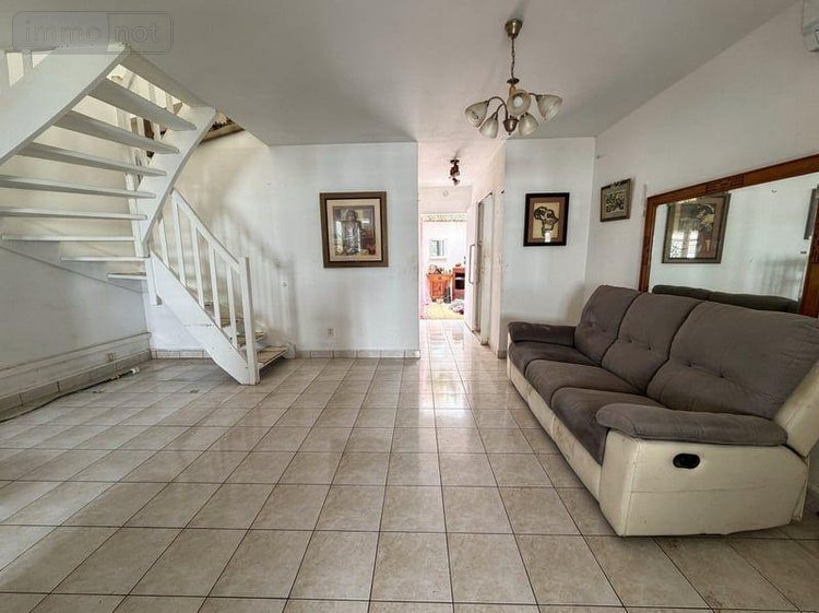 Maison a vendre Sainte-Clotilde 97490 Réunion 83 m2 4 pièces 254000 euros