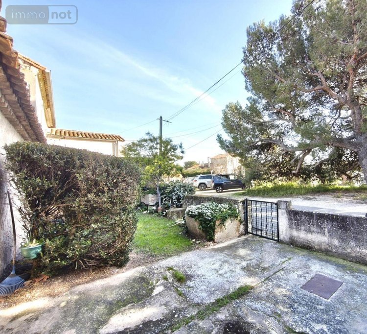 Maison a vendre Mouriès 13890 Bouches-du-Rhône 110 m2 6 pièces 291200 euros