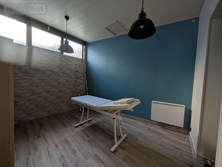 Immeuble a vendre Landivisiau 29400 Finistère 153 m2  197800 euros