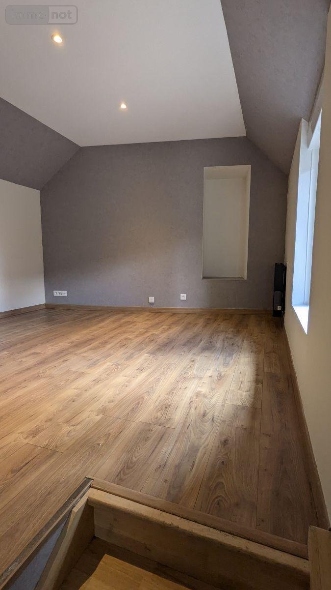 Immeuble a vendre Landivisiau 29400 Finistère 153 m2  197800 euros