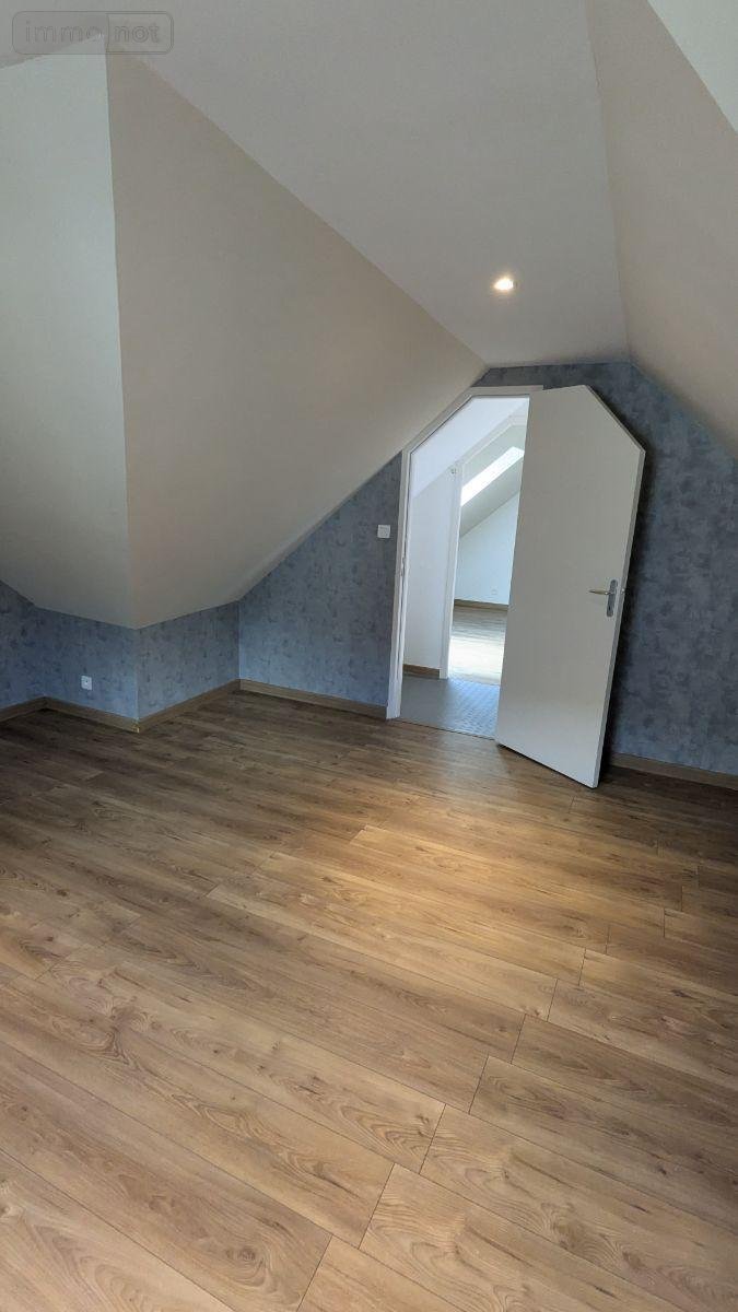 Immeuble a vendre Landivisiau 29400 Finistère 153 m2  197800 euros