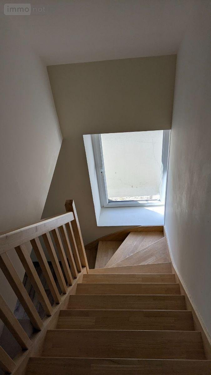 Immeuble a vendre Landivisiau 29400 Finistère 153 m2  197800 euros