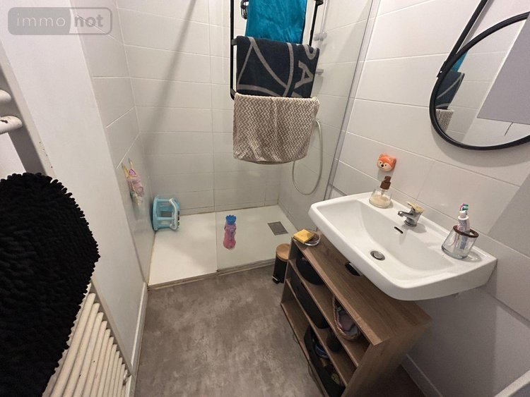 Location maison Saint-Georges-sur-Loire 49170 Maine-et-Loire 77 m2 4 pièces 785 euros