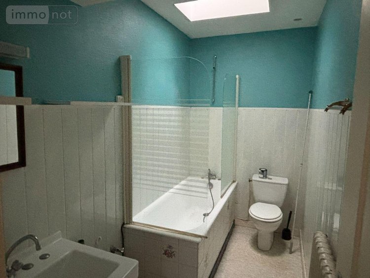 Immeuble a vendre Lesneven 29260 Finistère 188 m2  286000 euros