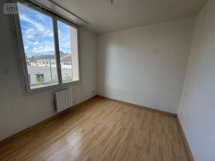 Appartement a vendre La Chapelle-Saint-Luc 10600 Aube 62 m2 3 pièces 89000 euros