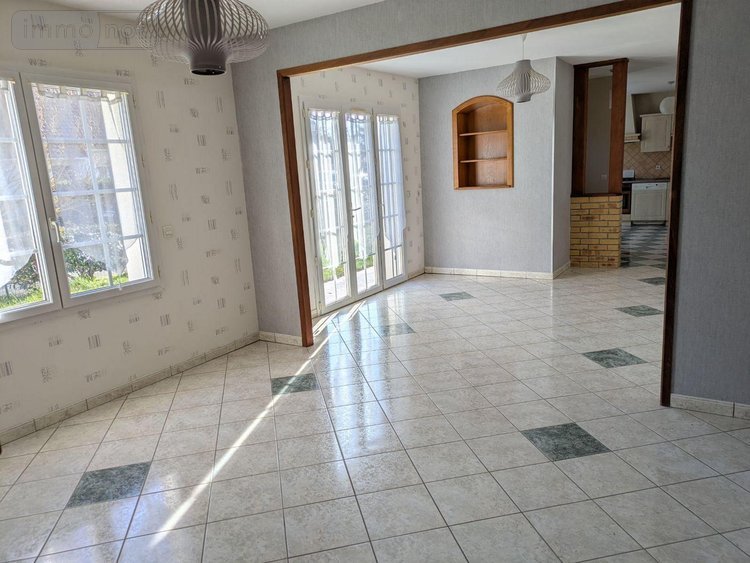 Maison a vendre Changé 72560 Sarthe 135 m2 6 pièces 298700 euros