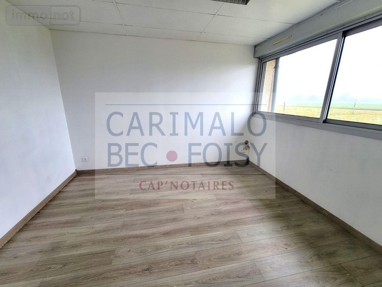 Fonds et murs commerciaux a vendre Châteaudun 28200 Eure-et-Loir 67 m2  81200 euros