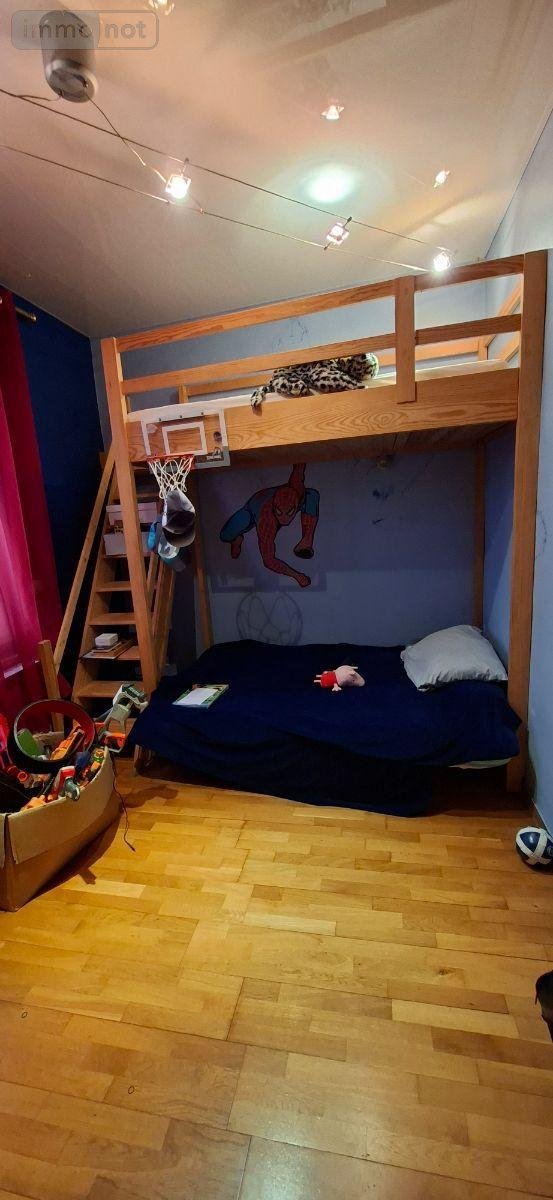 Maison a vendre Crécy-sur-Serre 02270 Aisne 200 m2 8 pièces 183750 euros