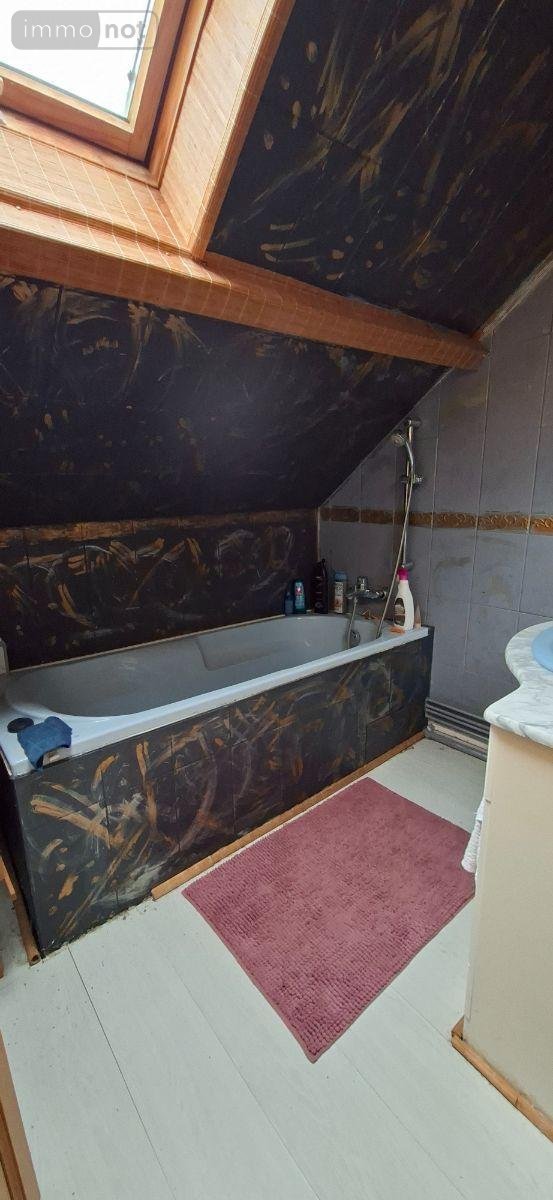 Maison a vendre Crécy-sur-Serre 02270 Aisne 200 m2 8 pièces 183750 euros