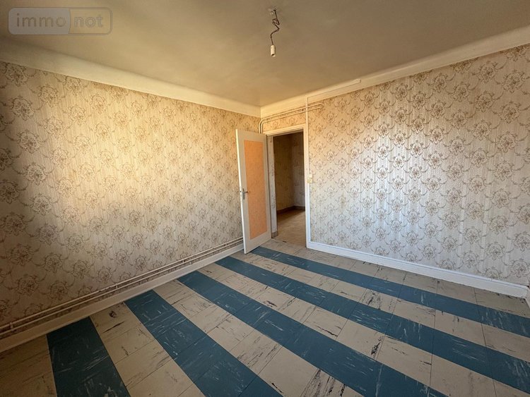 Appartement a vendre Joinville 52300 Haute-Marne 58 m2 4 pièces 28600 euros