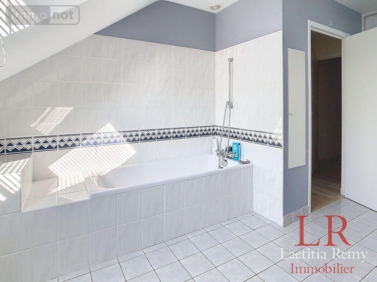 Maison a vendre Bruz 35170 Ille-et-Vilaine 222 m2 7 pièces 621000 euros