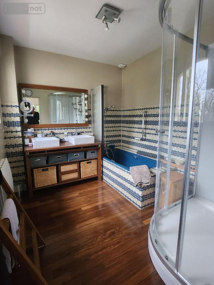 propriete a vendre Plaimpied-Givaudins 18340 Cher 175 m2 6 pièces 508370 euros