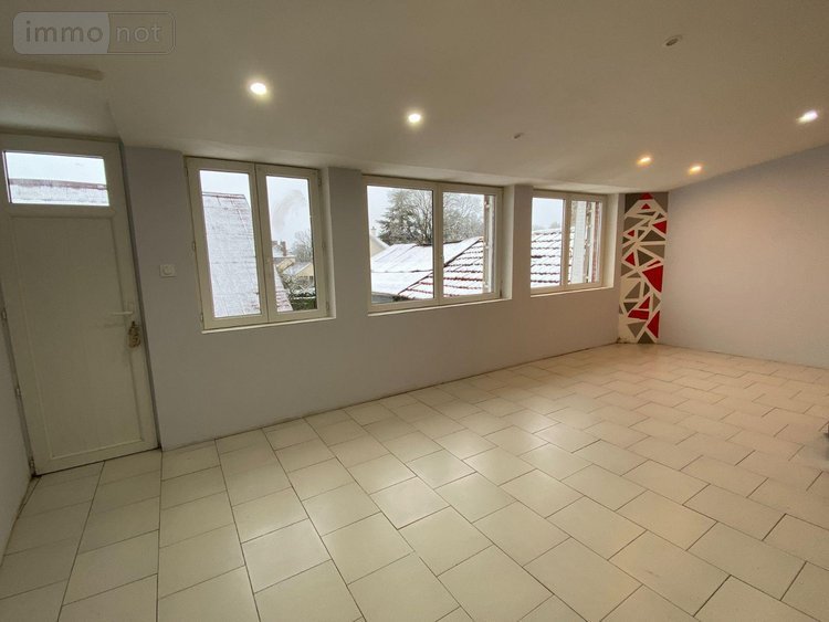 Maison a vendre Pleaux 15700 Cantal 73 m2  68900 euros