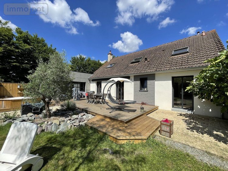 Maison a vendre La Milesse 72650 Sarthe 232 m2  418000 euros