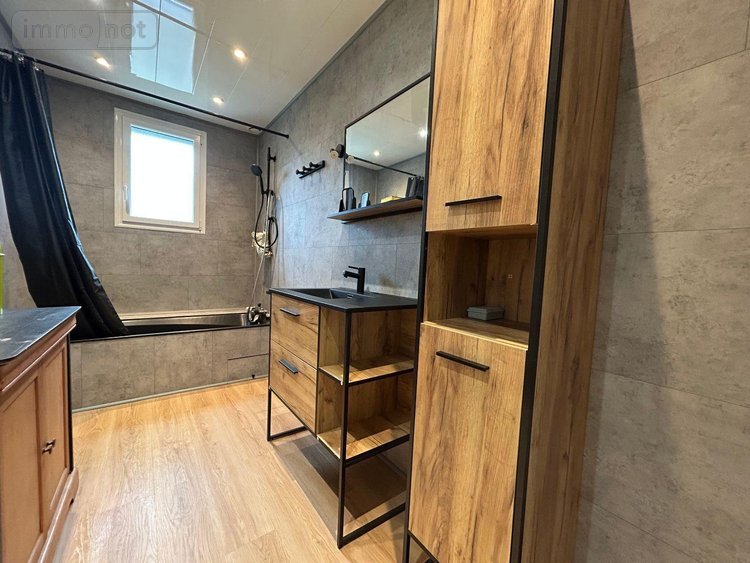 Maison a vendre La Milesse 72650 Sarthe 232 m2  418000 euros