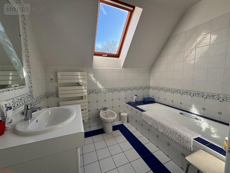 Maison a vendre La Mézière 35520 Ille-et-Vilaine 227 m2 8 pièces 776250 euros