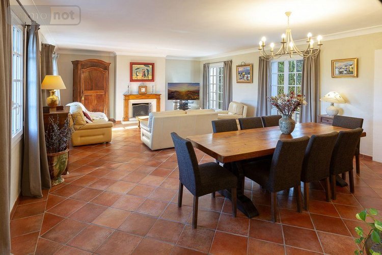 Maison a vendre Aix-en-Provence 13090 Bouches-du-Rhône 241 m2 7 pièces 1390000 euros