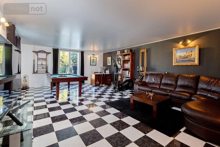 Maison a vendre Aix-en-Provence 13090 Bouches-du-Rhône 241 m2 7 pièces 1465000 euros