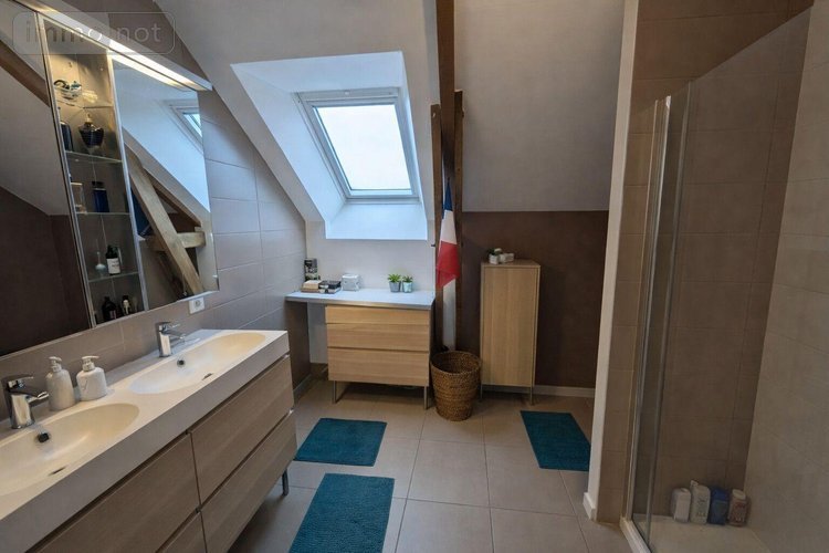 Location maison Bréal-sous-Montfort 35310 Ille-et-Vilaine 275 m2 7 pièces 1850 euros