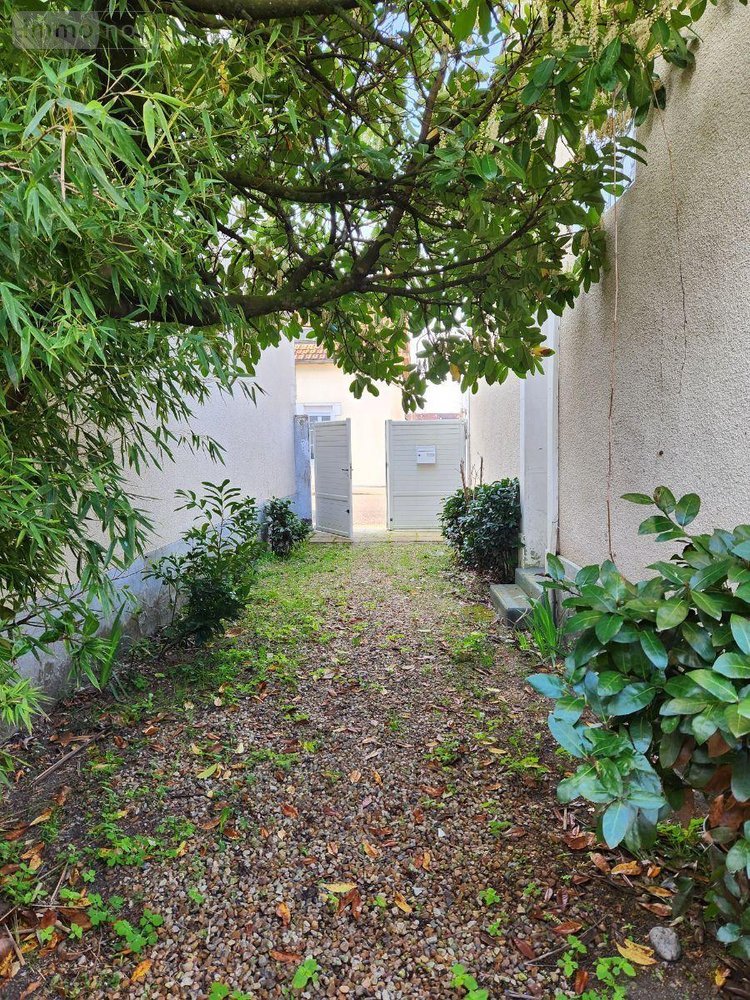 Maison a vendre La Flèche 72200 Sarthe 98 m2 5 pièces 143100 euros