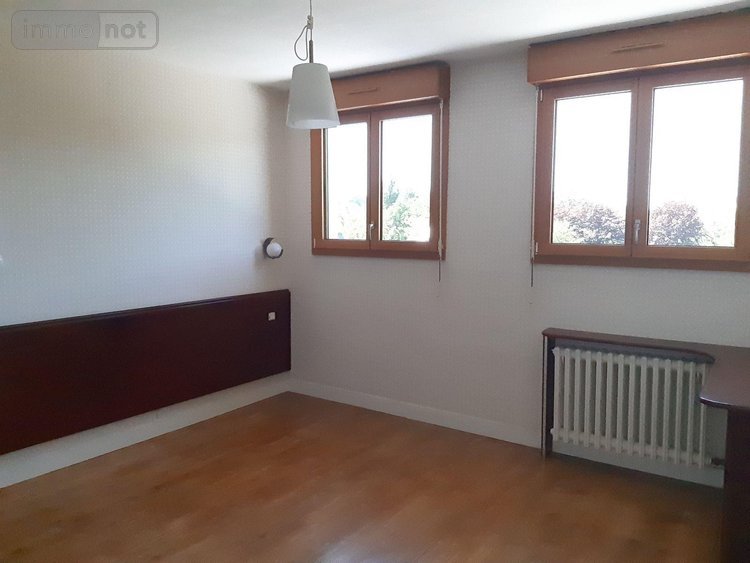 Maison a vendre Montfort-sur-Meu 35160 Ille-et-Vilaine 193 m2 7 pièces 362000 euros