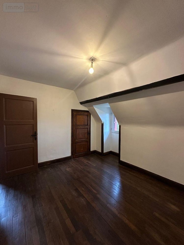 Location maison Saint-Angel 19200 Corrèze 99 m2 3 pièces 670 euros