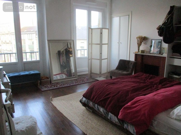 Appartement a vendre Fougères 35300 Ille-et-Vilaine 75 m2 4 pièces 148662 euros