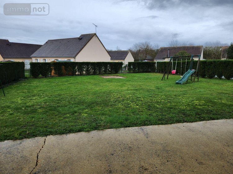 Maison a vendre La Flèche 72200 Sarthe 85 m2 4 pièces 190800 euros