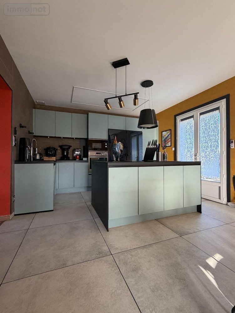 Maison a vendre Charnay-lès-Mâcon 71850 Saône-et-Loire 137 m2 4 pièces 255000 euros