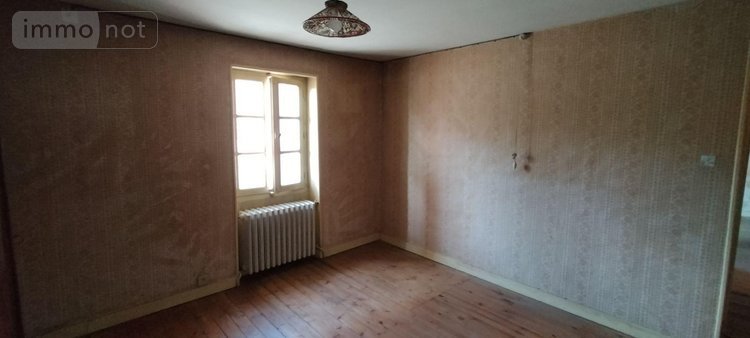 Maison a vendre Melle 79500 Deux-Sèvres 76 m2 4 pièces 69850 euros