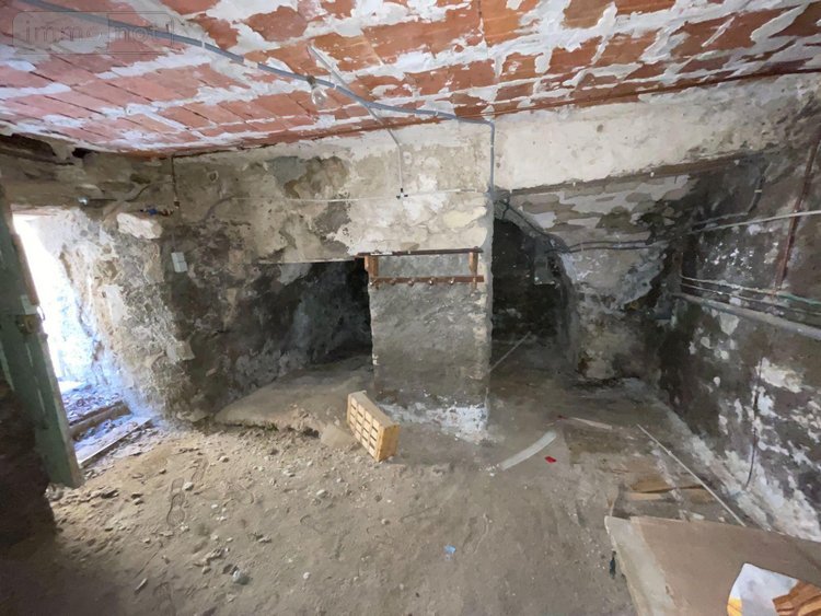 Maison a vendre Pierrevert 04860 Alpes-de-Haute-Provence 77 m2 4 pièces 137800 euros