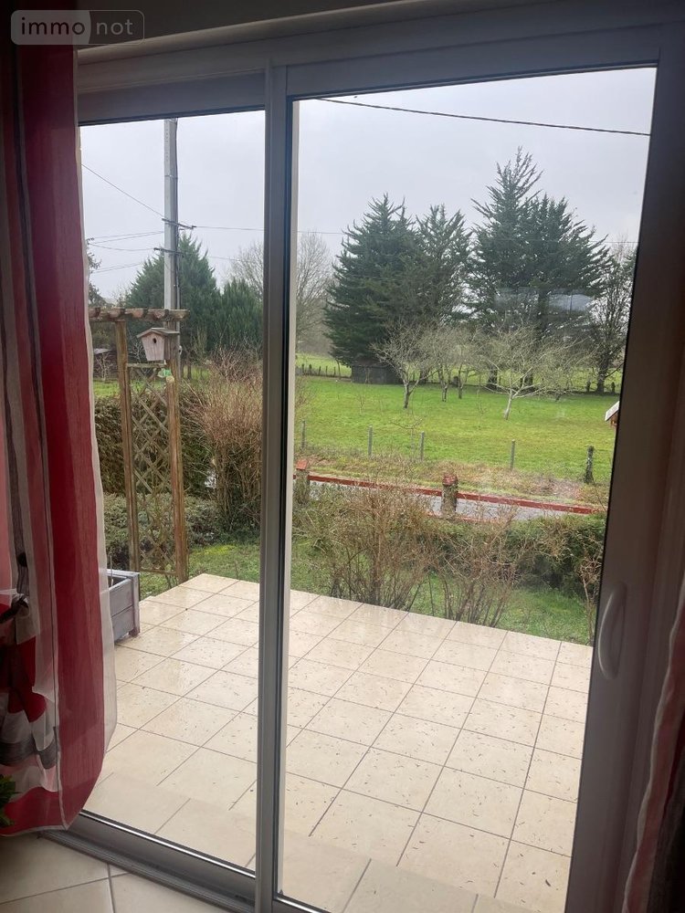 Maison a vendre Roëzé sur Sarthe 72210 Sarthe 91 m2  189000 euros