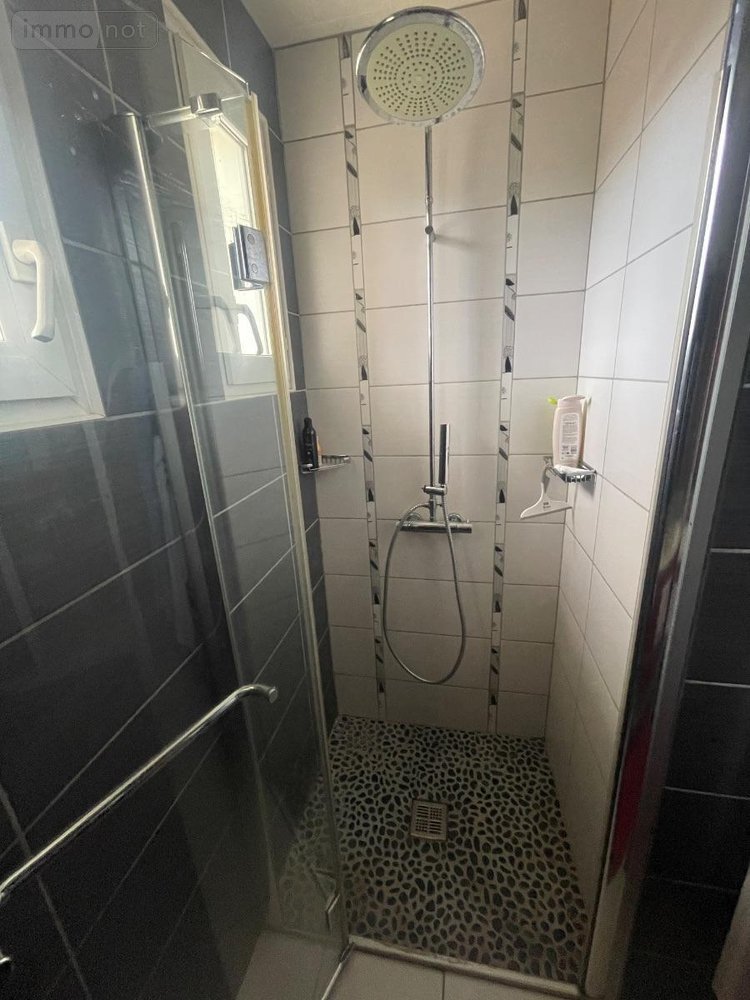 Maison a vendre Roëzé sur Sarthe 72210 Sarthe 91 m2  189000 euros