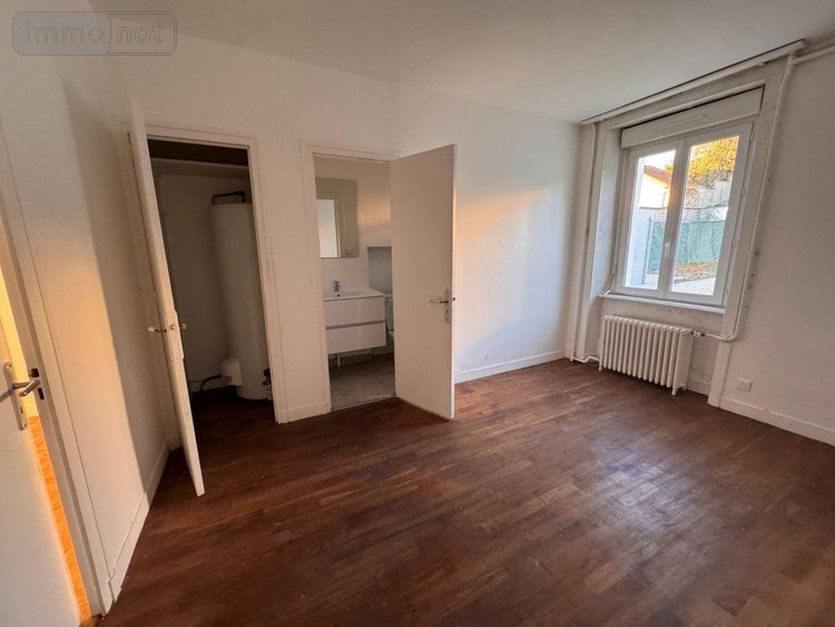 Maison a vendre Saint-Junien 87200 Haute-Vienne 211 m2 10 pièces 243950 euros